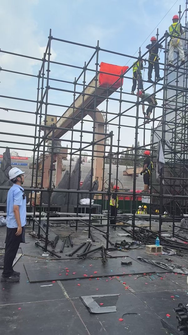 日斗-优配 复兴岛上漫展盛宴结束了…我们回望那些“鲜为人知、前所未有”的挑战